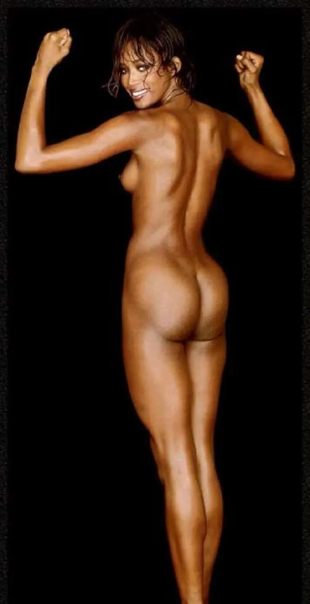 naomi campbell flashing