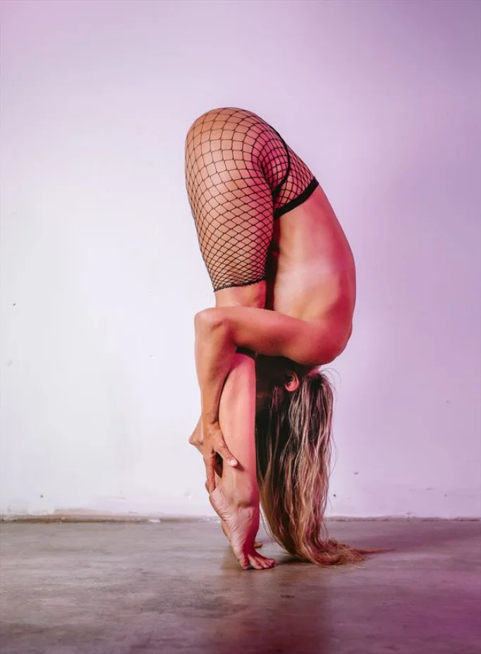 elizabethexpresses instagram leaked