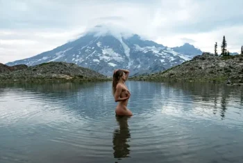 instagram elizabethexpresses nude