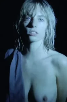 Maya Hawke ? latest upload