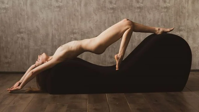 mighty earthling full naked