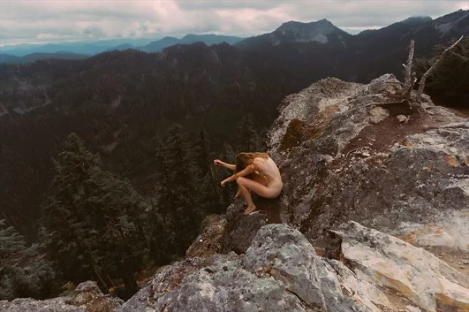 mighty earthling full naked