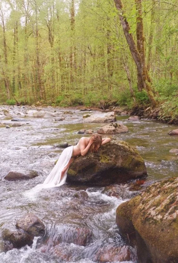 mighty earthling instagram nude photos