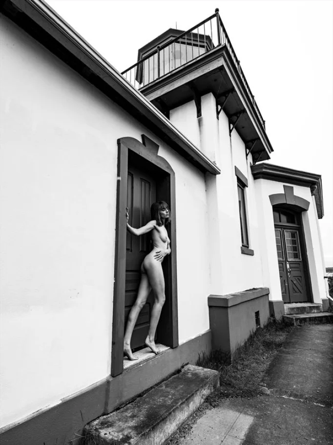 mighty earthling nude