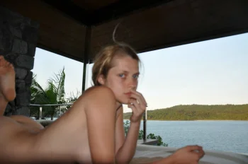 teresapalmer instagram flashing
