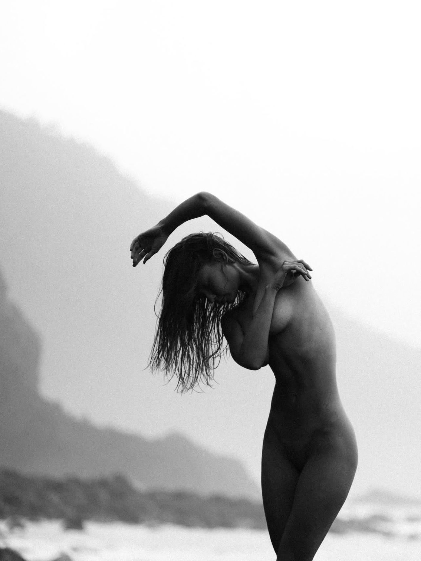 anastasia mitina nude