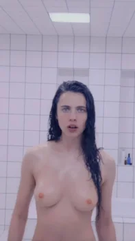 margaret qualley onlyfans leak