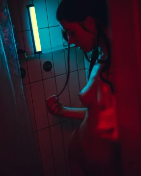 tanja asmodeus flashing