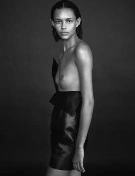 Leona Binx Walton — profile
