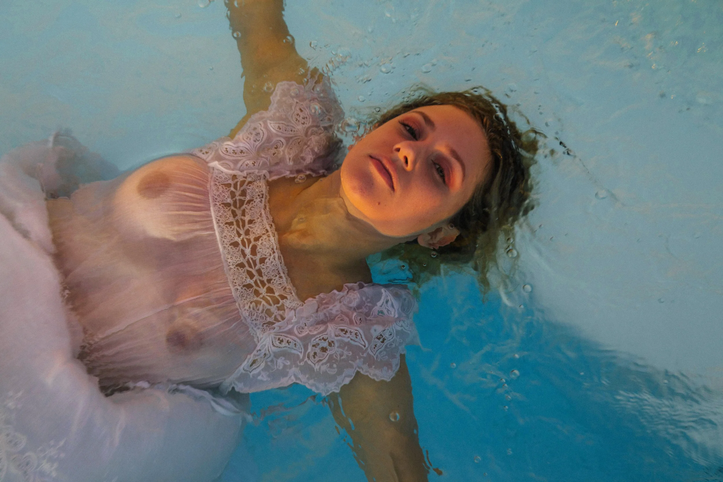lili reinhart leaks