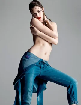 Anais Pouliot — gallery cover