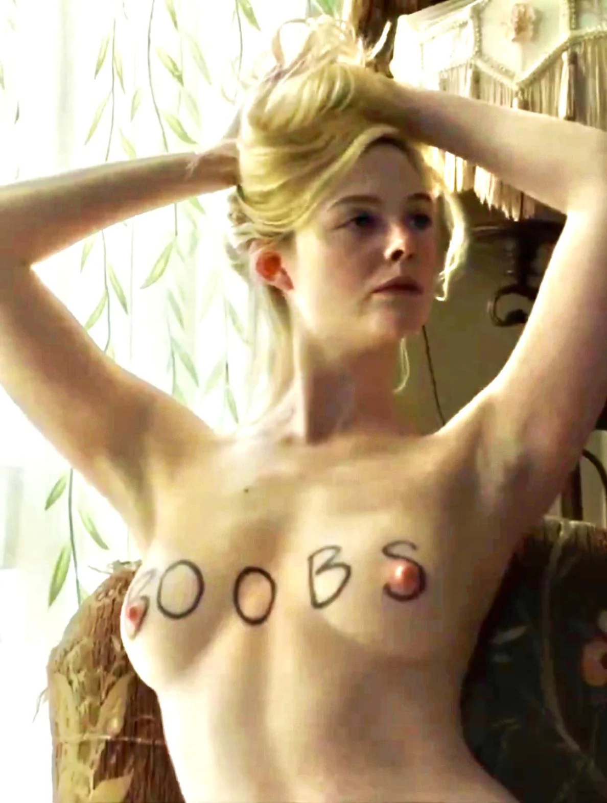 elle fanning nude photos