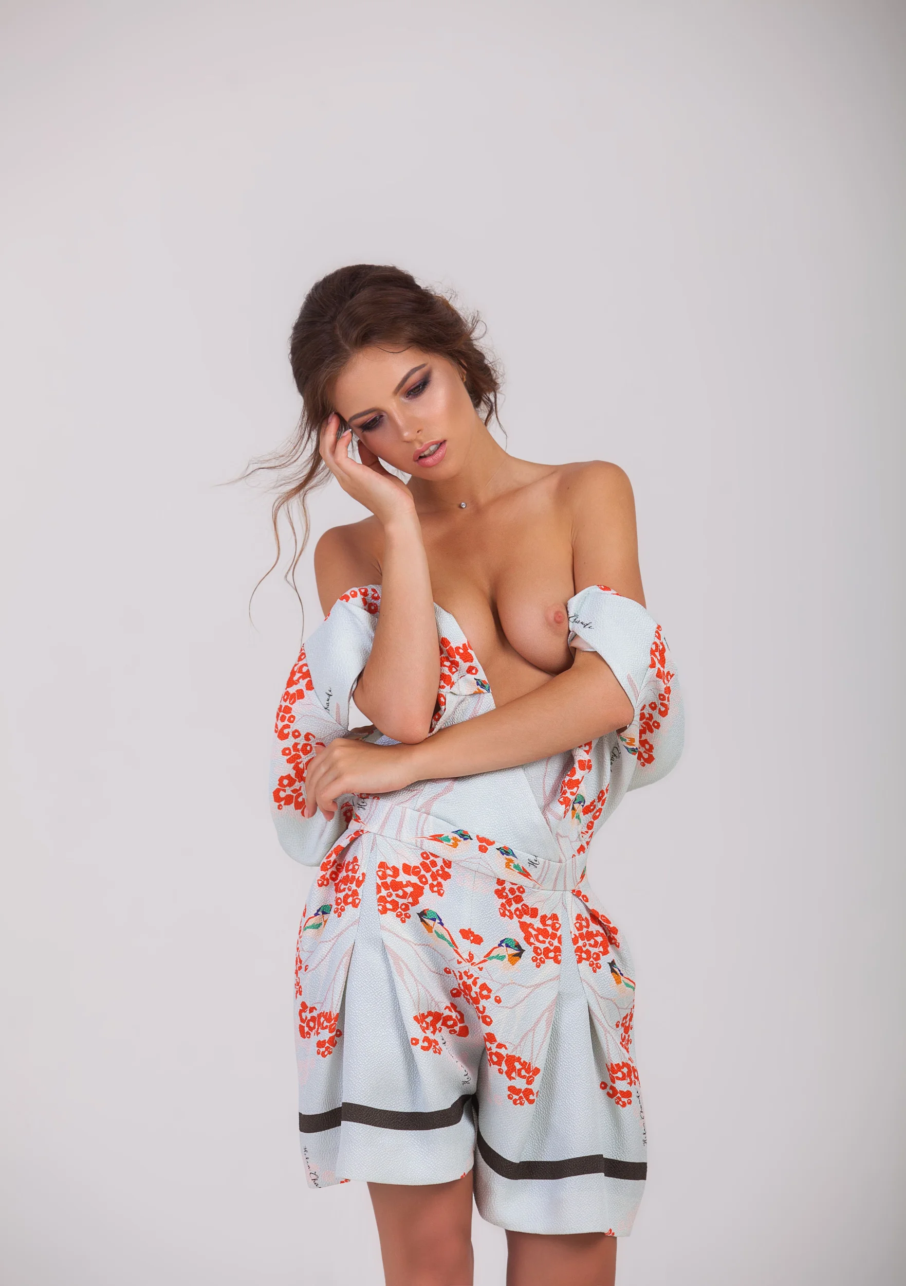 realjuliazu instagram full body
