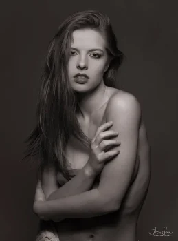yulia zubova ciplak