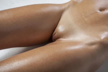 zujuliazu nude photo