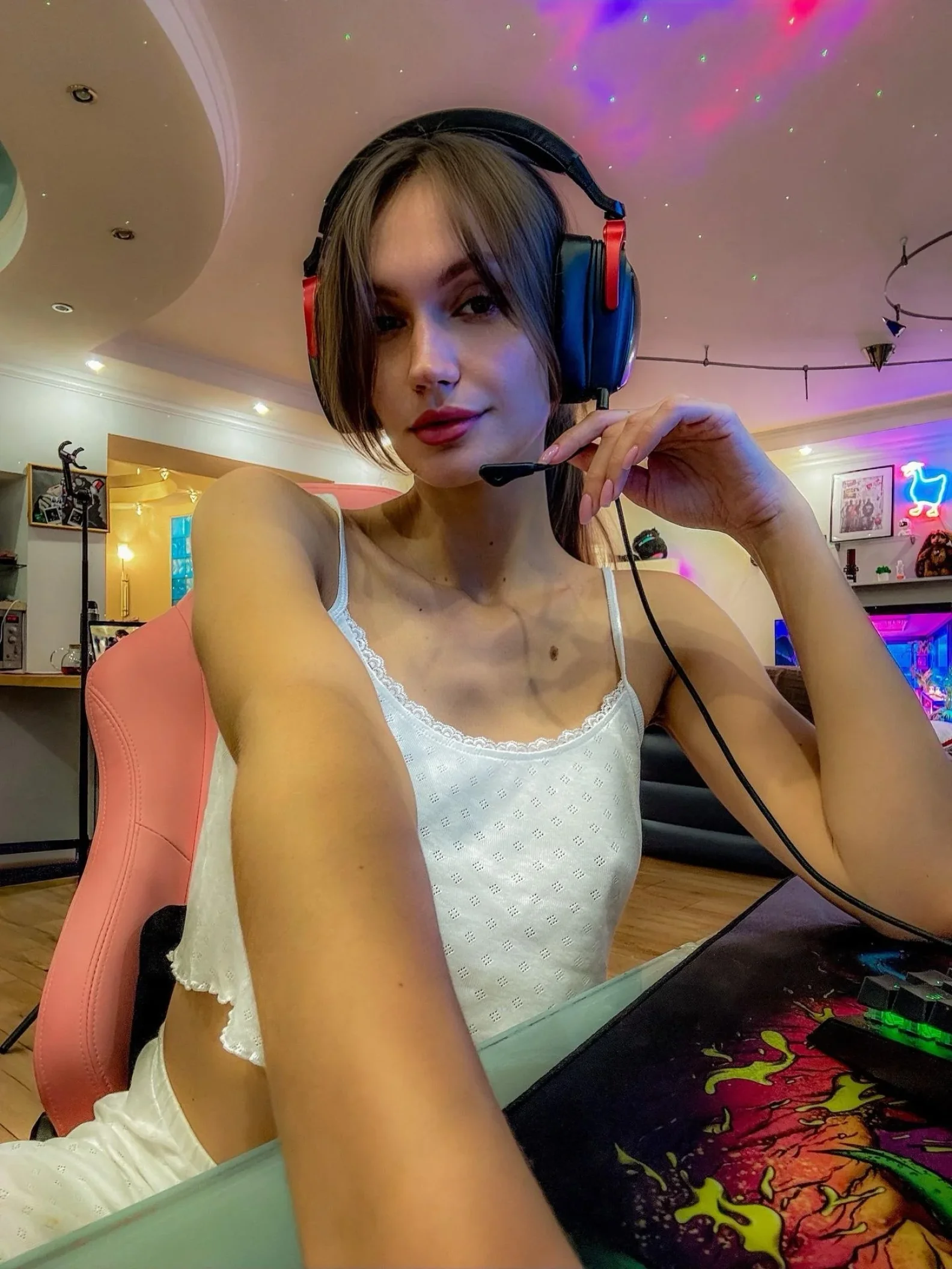 kate evans real instagram flashing