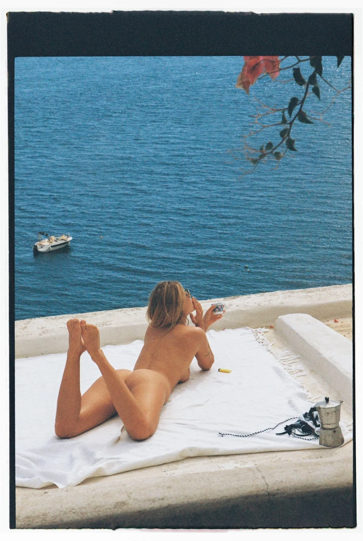 noemieneuens nude photos