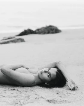 stephanie mandich outdoor nude