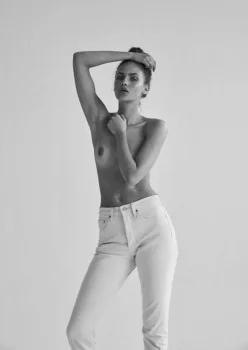 Elena Carrière ? latest upload