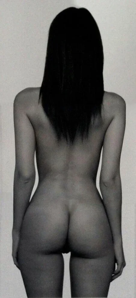 emily ratajkowski full nude