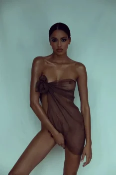 instagram karenjoigny lingerie