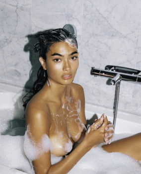 kelly gale nude photos