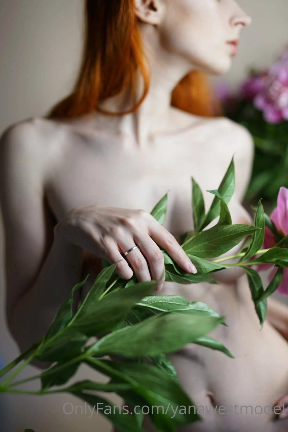 yanawestmodel instagram full nude