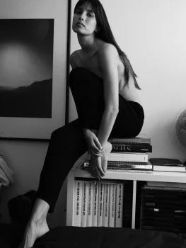 ana leon nude photo
