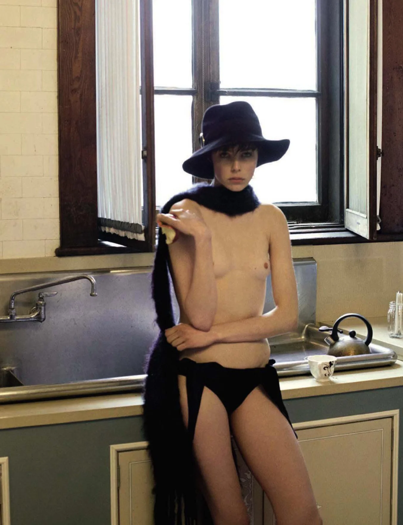 edie campbell full nude