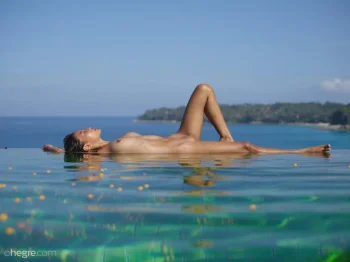 Fujiko Resha — profile