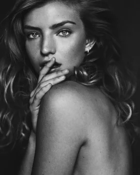 Niamh Adkins — latest upload