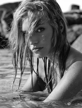 Niamh Adkins — latest upload