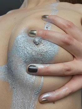 alana naked news outdoor nude