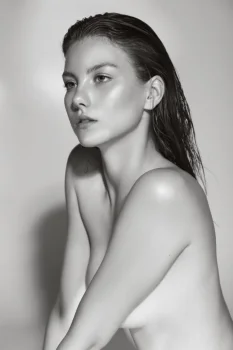 Nastya Sadovnikova — gallery cover