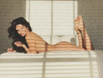 alice greczyn tits