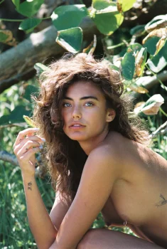 Vanessa Moe — gallery cover