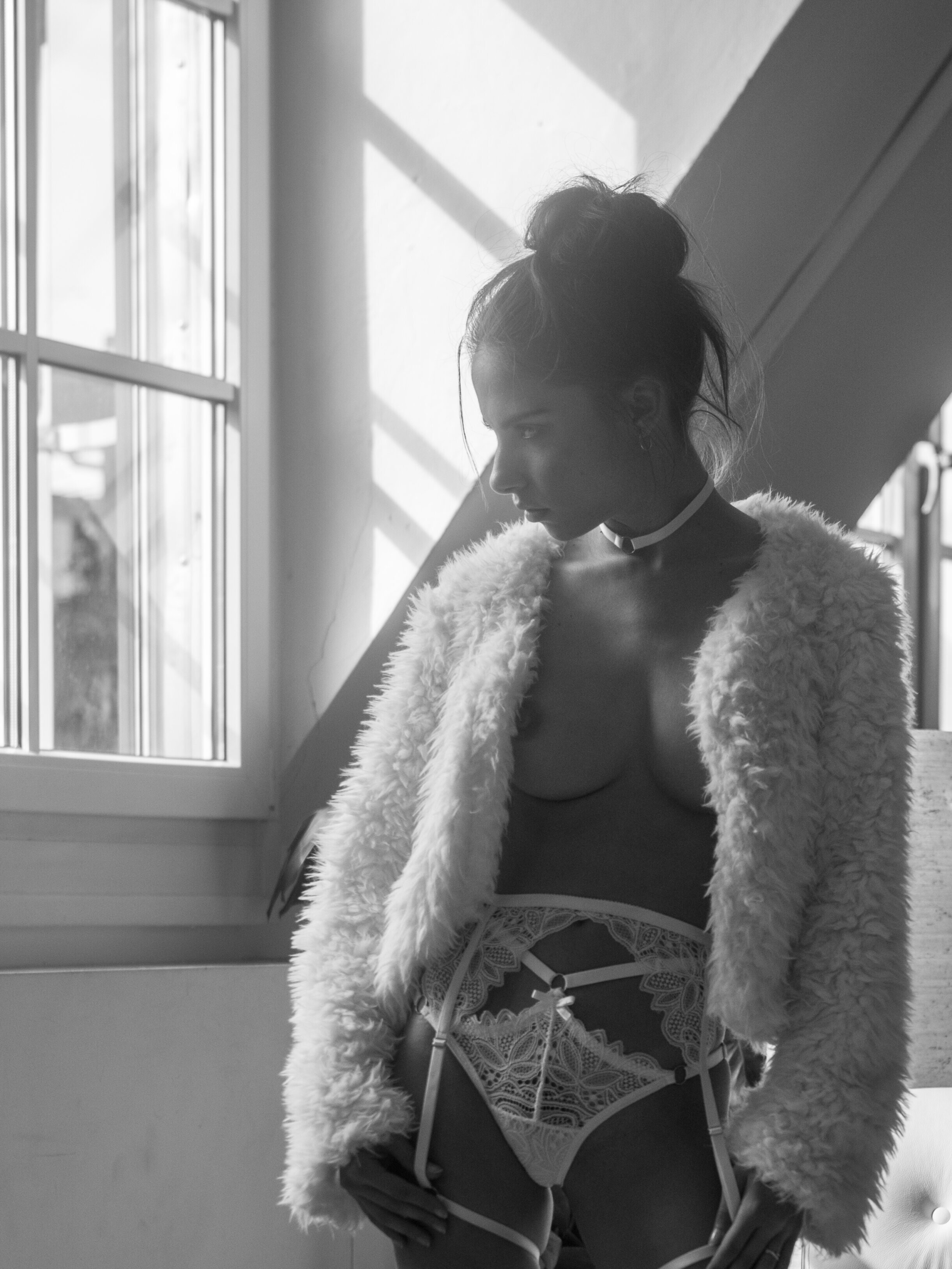 rebecca-bagnol lingerie 2919.png