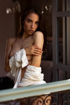 Rebecca Bagnol — latest upload