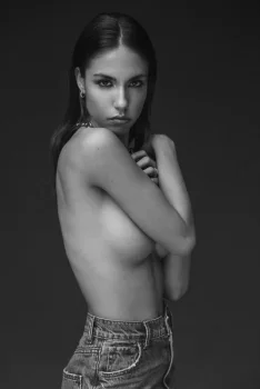 Rebecca Bagnol ? latest upload