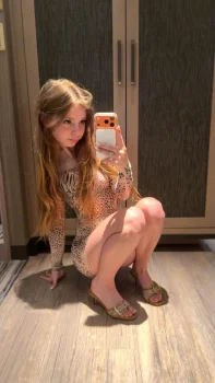 samivua cameltoe