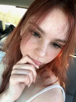 sammi renae flashing
