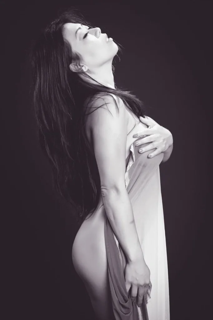 modelsociety april a mckay full naked