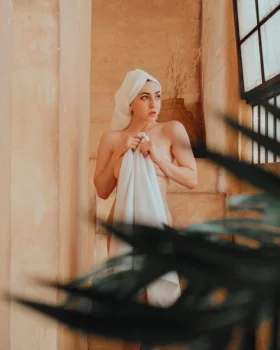 instagram outlawelle photosets