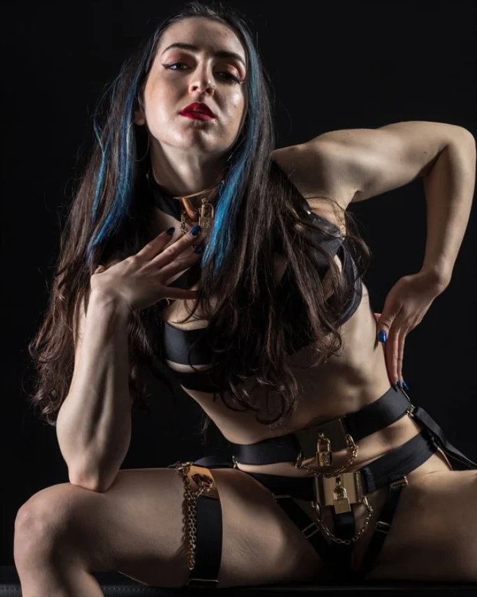 knottynatasha tits