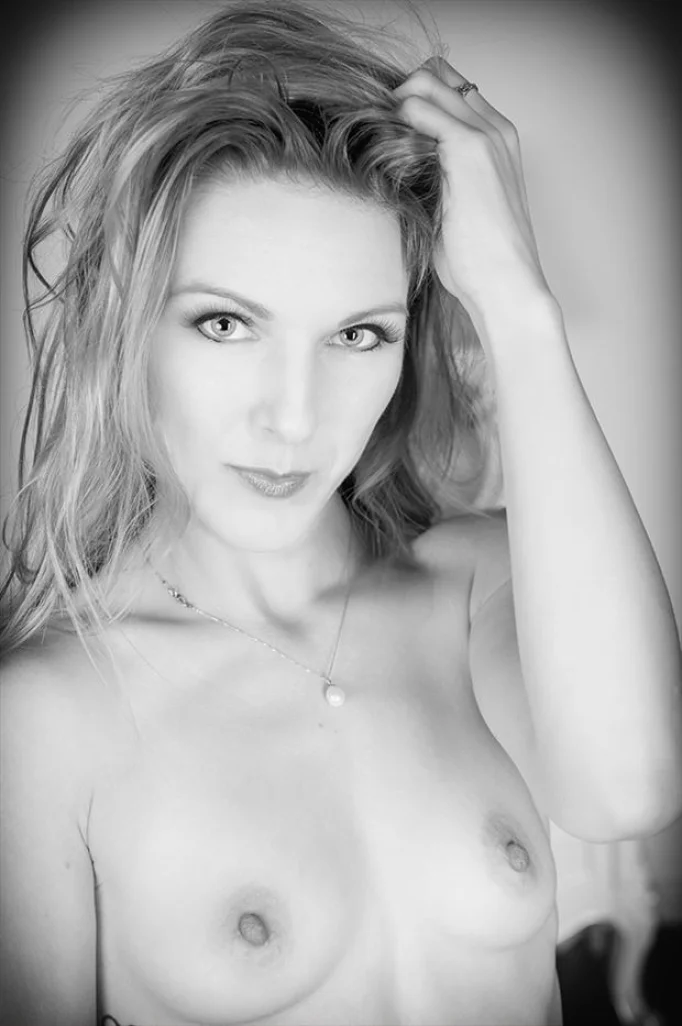 mbphotographyretreat instagram nude