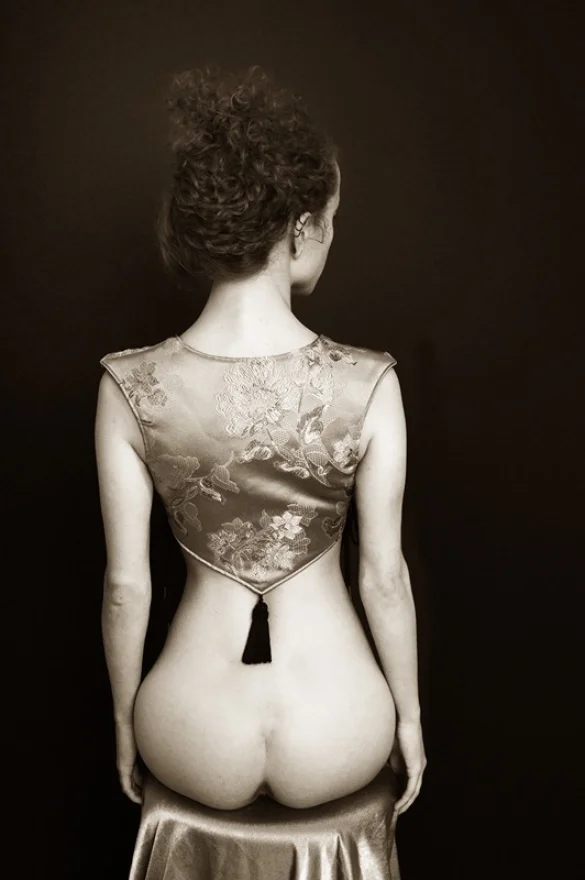 mauvaisartmodel patreon