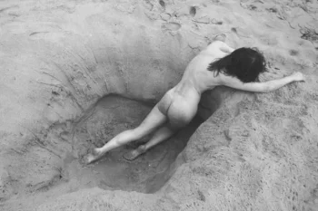 melancholic patreon nude