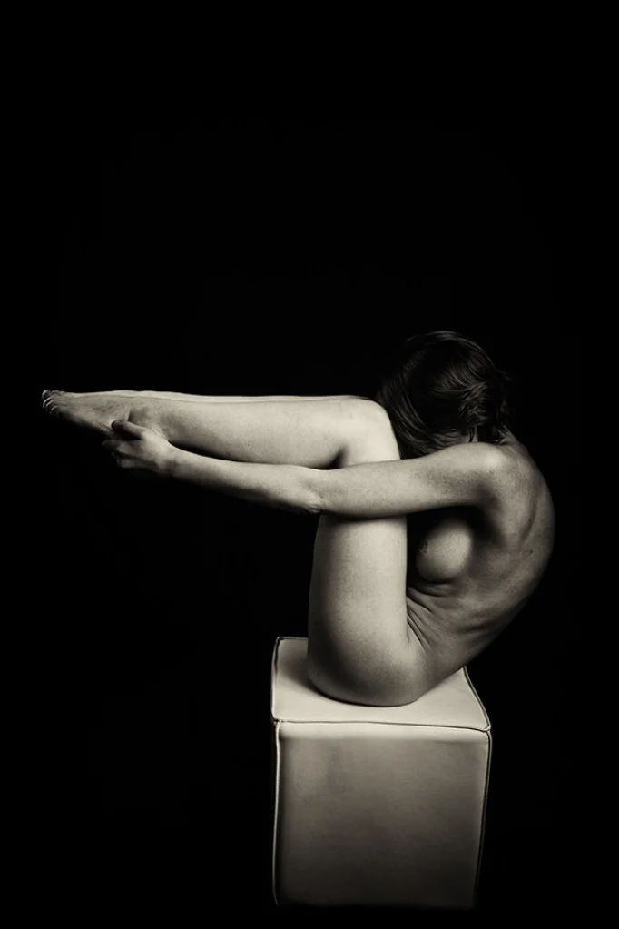 patreon melancholic outdoor nude