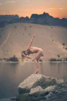 instagram melissasvejda outdoor nude