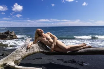 modelsociety mnewberry flashing